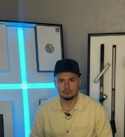 Трековые системы - это гибкость в размещении источников света. 