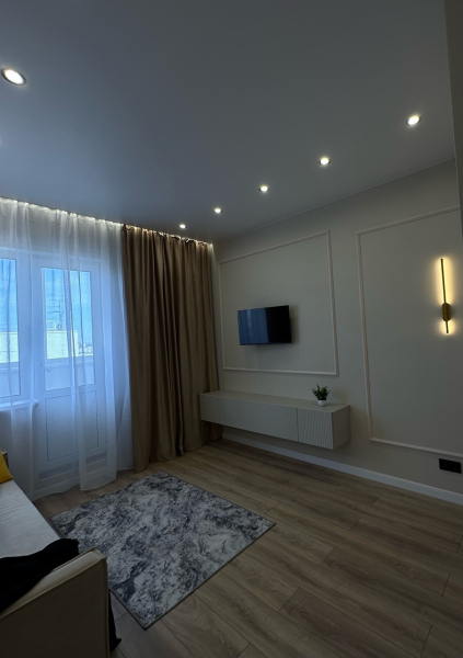 Пример тканевого потолка для детской 18 м²
